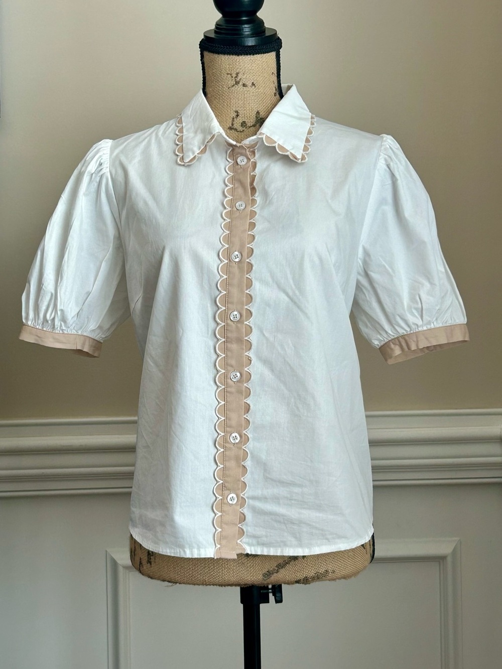Flying Tomato White Top with Tan Scallop Trim